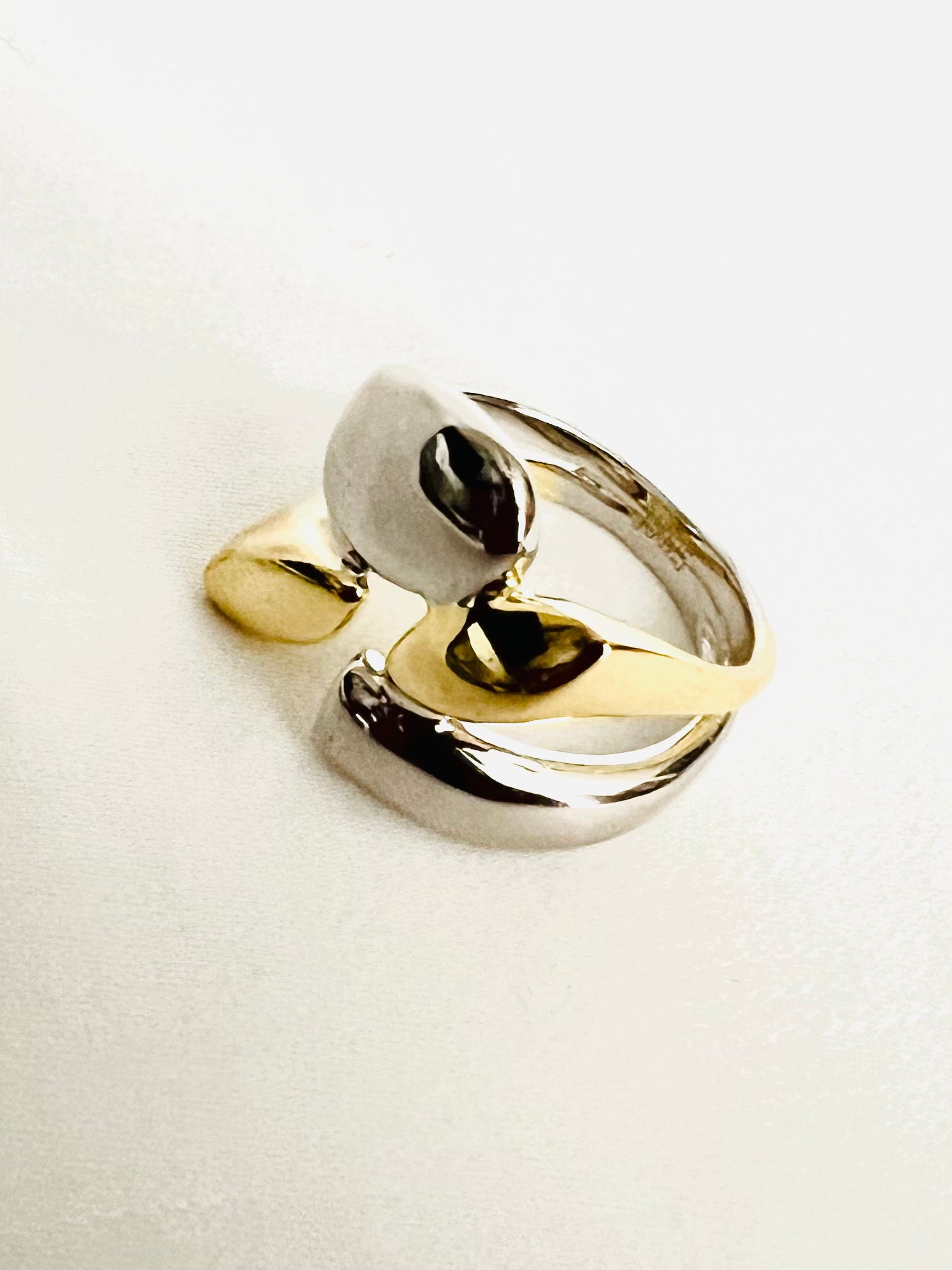 Mixed Modern Ring