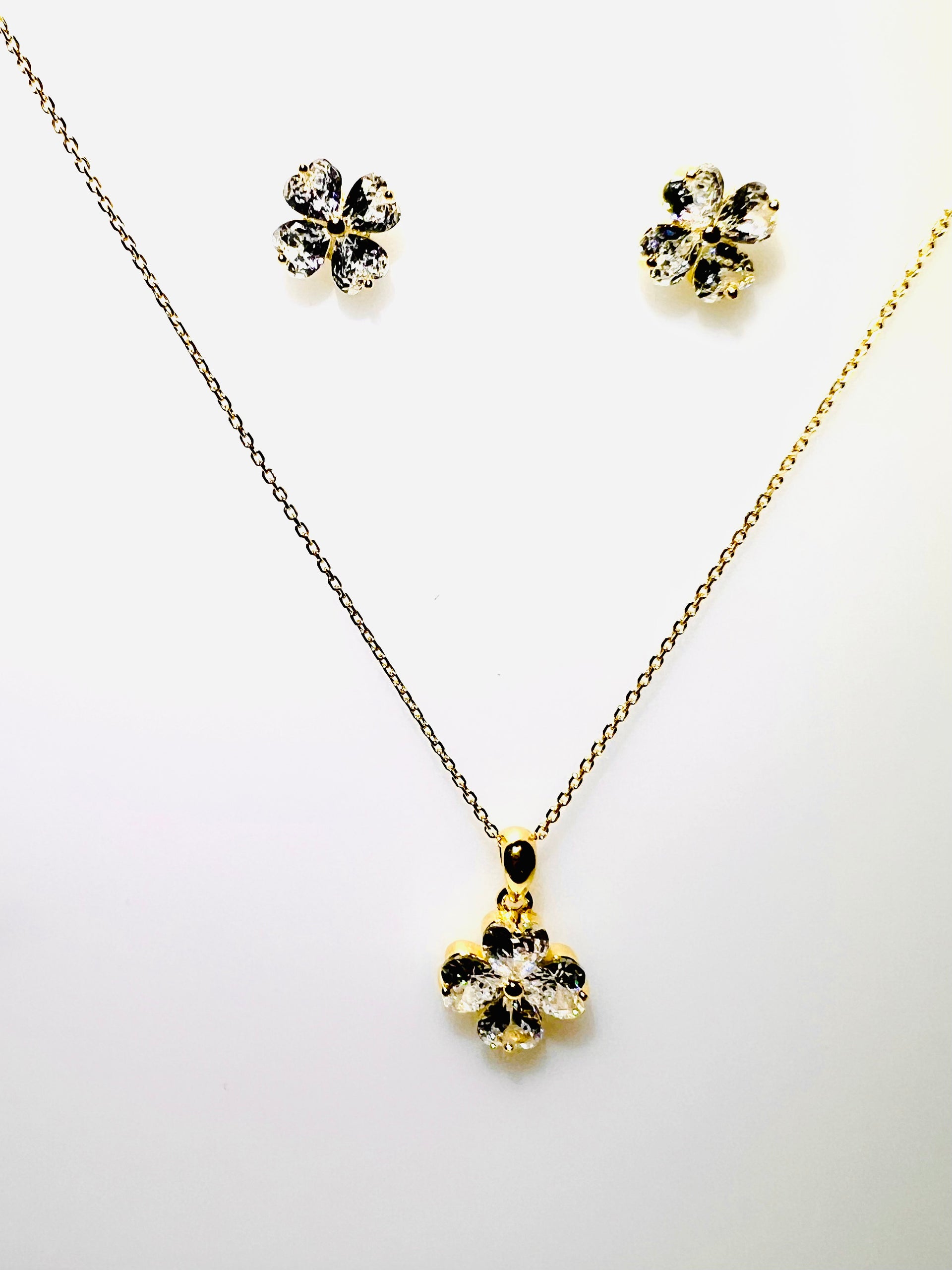 Four Leaf Clover Necklace & Earrings Set