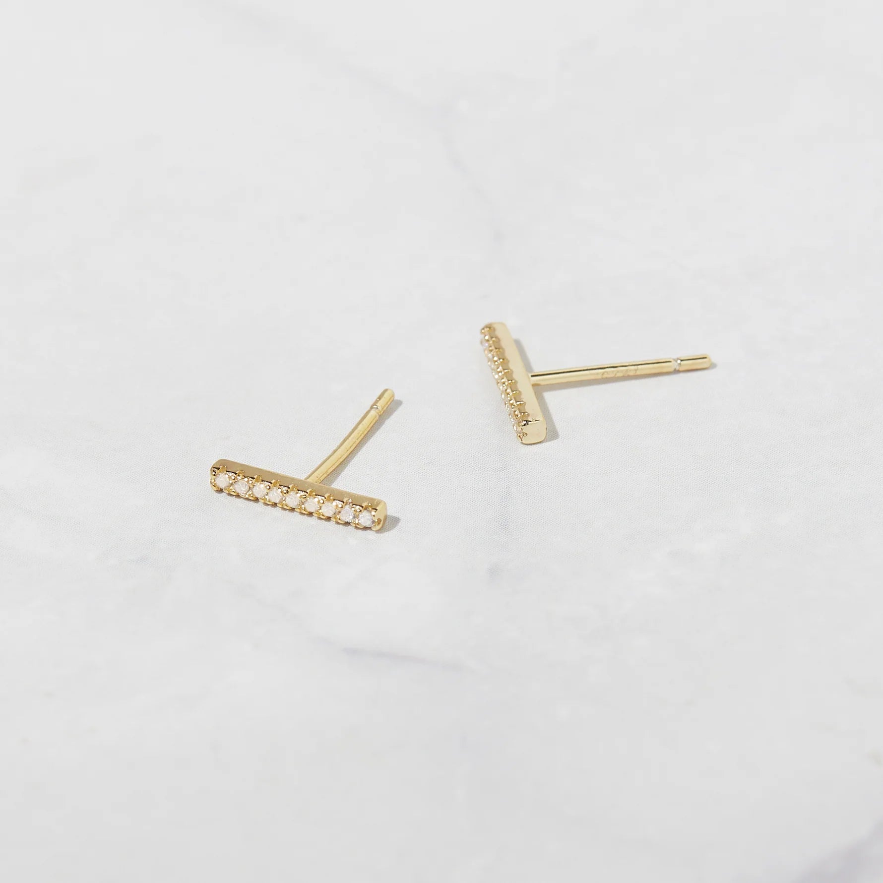 Pave' Bar Studs