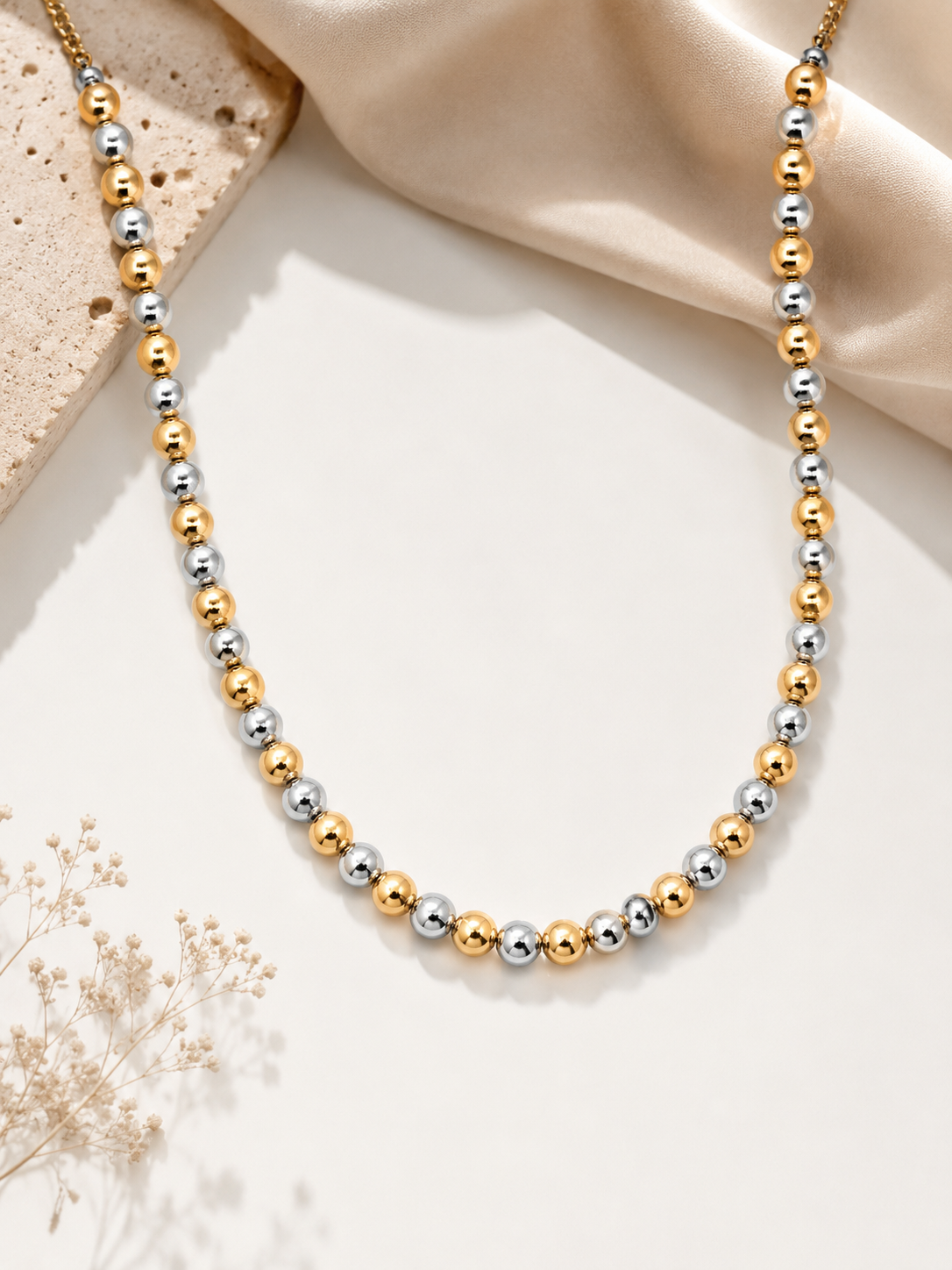 Two Toned Beaded Necklace