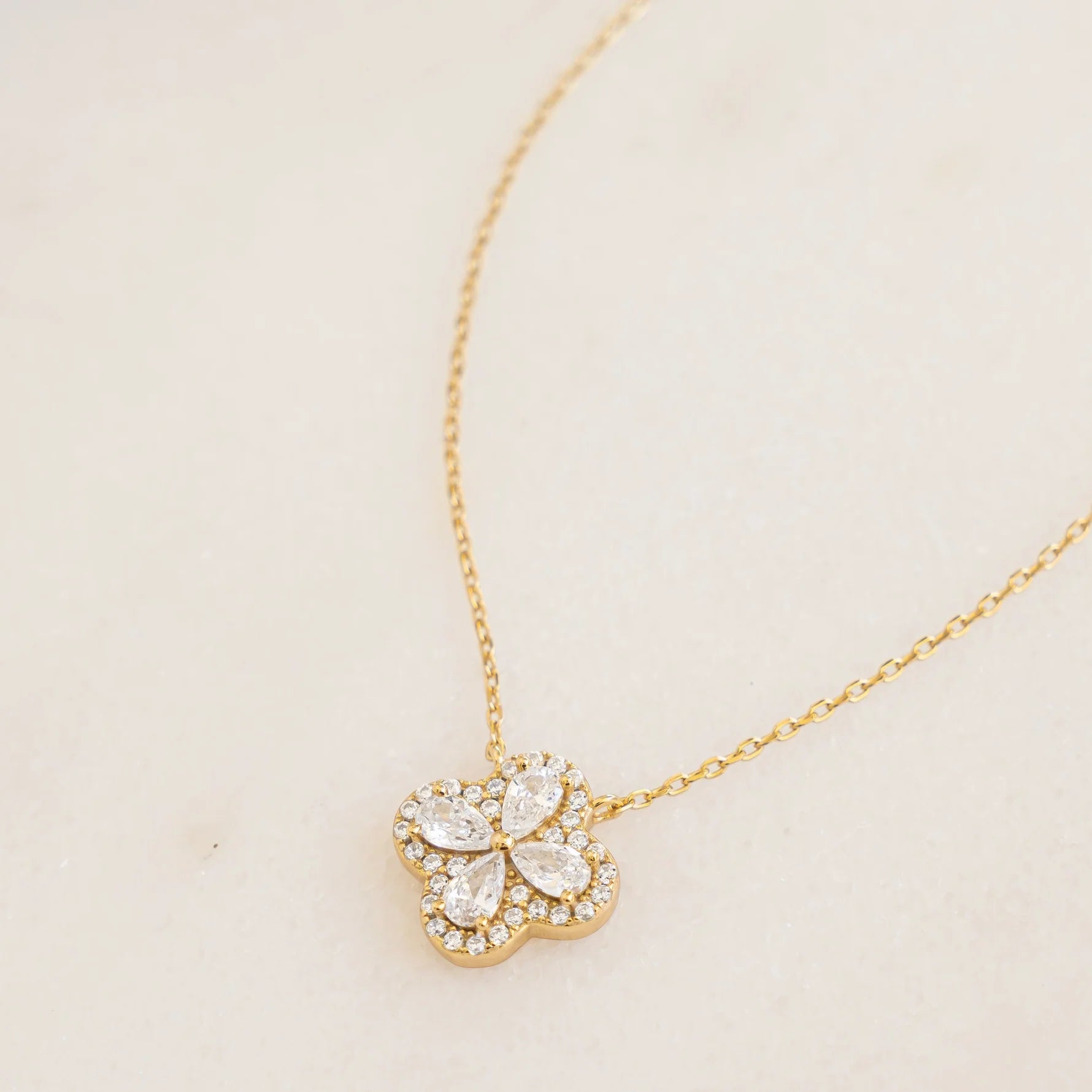Pear Four Clover Necklace